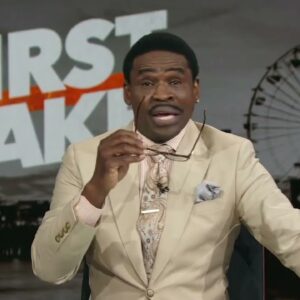 Stephen A. to Michael Irvin without his glasses: YOU LOOK LIKE A LOST PUPPY WITH A BAD TOUPEE 😂