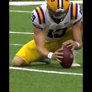 This reaction from LSU's #67 after the blocked extra point 🤯