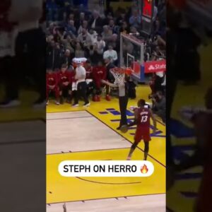 Stephen Curry was COOKING Tyler Herro 👀 #shorts