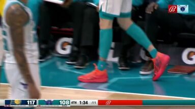 LaMelo Ball rolls his ankle on a fan’s foot 😬