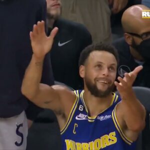 Steph Curry cheering on Jordan Poole from the bench 👏