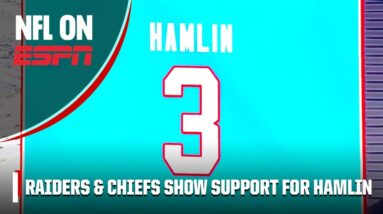 The Chiefs and Raiders held a moment of support before the game for Damar Hamlin 🙏