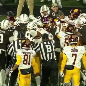 Large scuffle breaks out in Central Michigan vs. Western Michigan | ESPN College Football